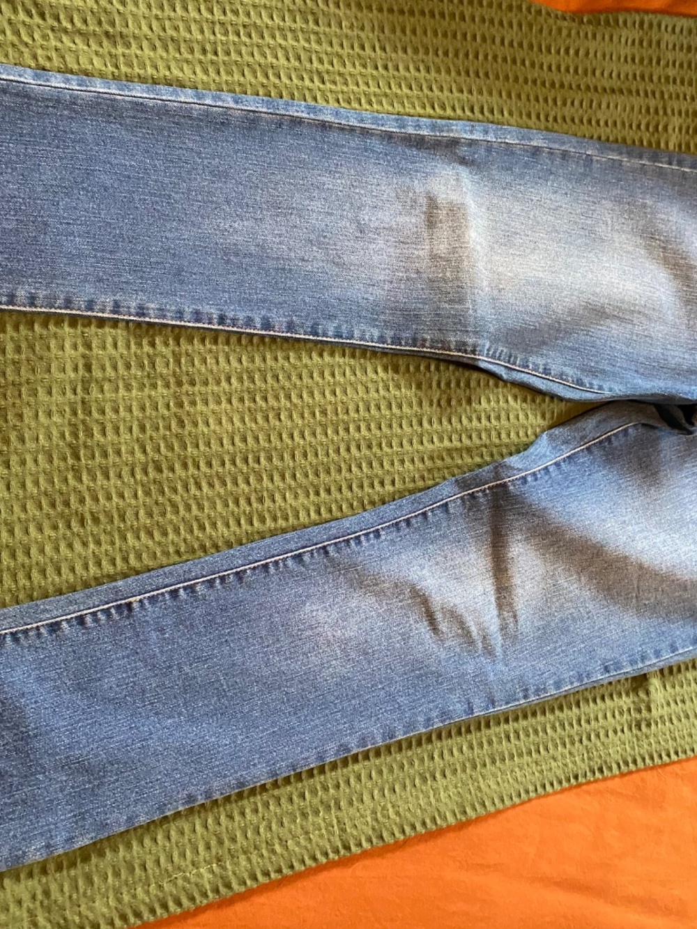 Jeans - Picture 2 of 2